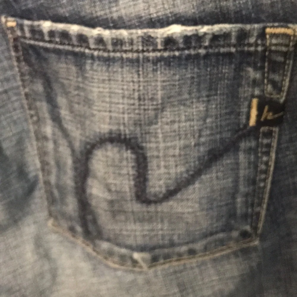 - 2/$30 Citizens of humanity cut off shorts s 30 dark wash anthropology - Picture 5 of 7